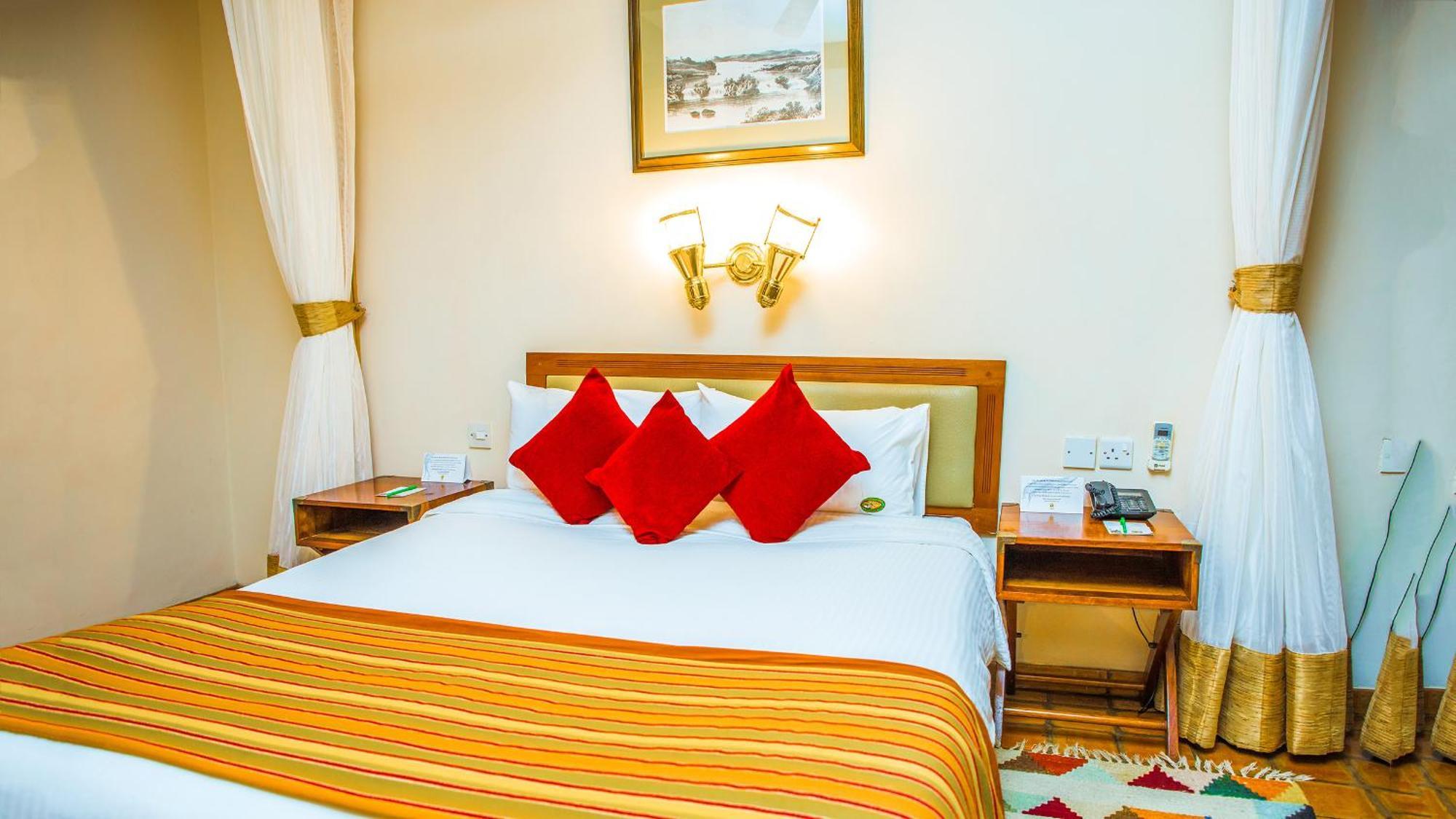 Paraa Safari Lodge Dış mekan fotoğraf